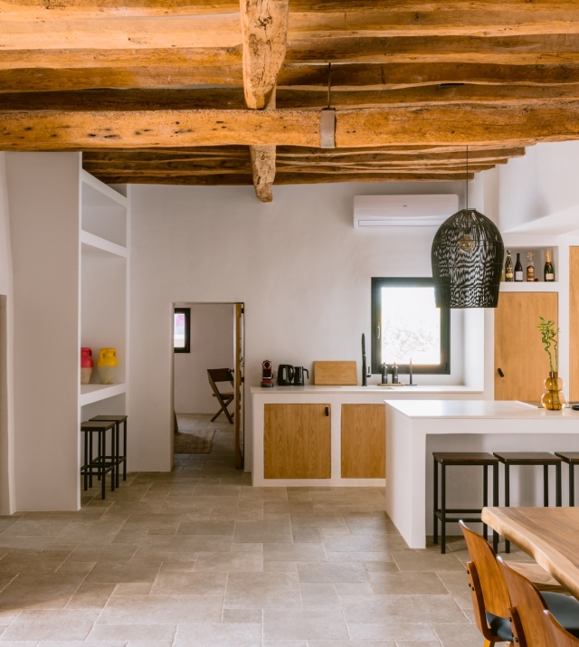 Resa Estates finca sale koop ibiza Jorge interior 2.jpg